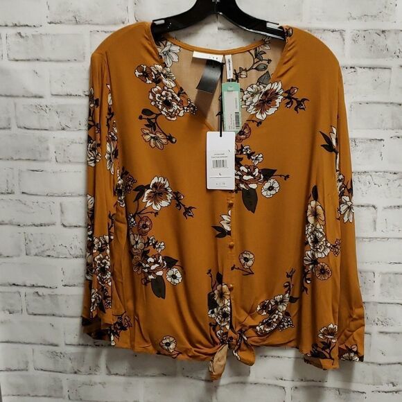 Luq top   - Picture 1 of 4